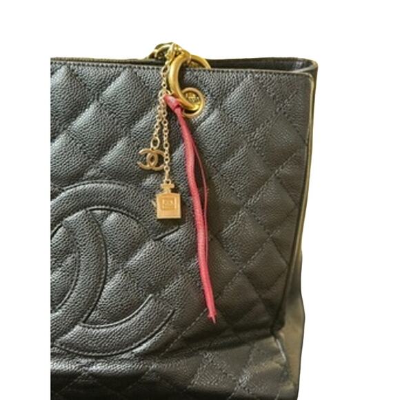 CHANEL Accessories - Chanel Parfum Bag Charm!  CC logo, Chanel #5 bottle, Red glitter ribbon BNWT